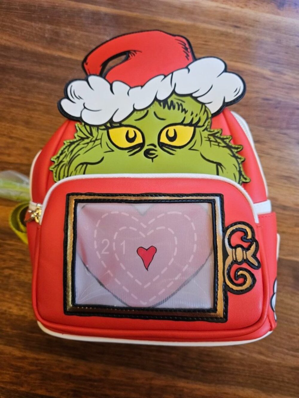 Loungefly DR Seuss Grinch LENTICULAR Heart MINI Backpack Brand New - Picture 6 of 15